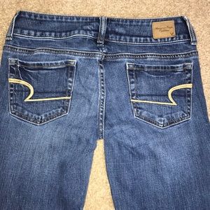 American Eagle Artist jeans size 2